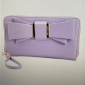 Lilac purple bow wristlet